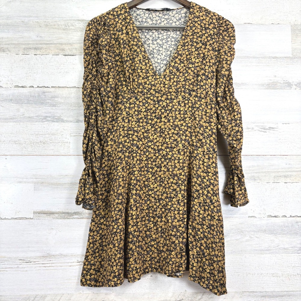 Zara Mini Dress Size M Yellow Ditsy Floral Ruched Sleeve V-Neck Boho Cottagecore